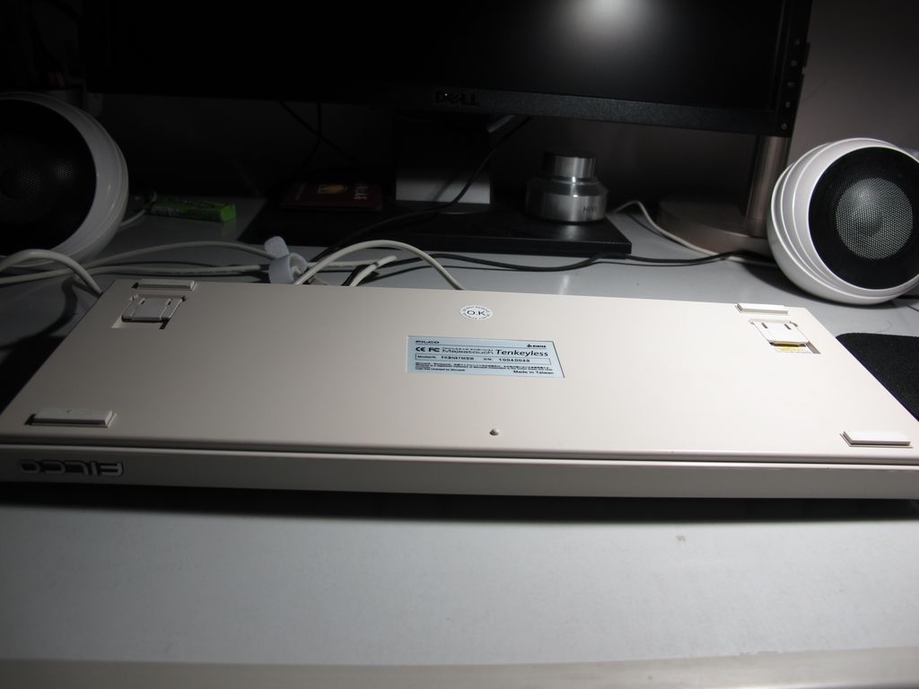�ڶ��ѻ�е���֡���filco 80%�ײ裬���л�ɫPP~