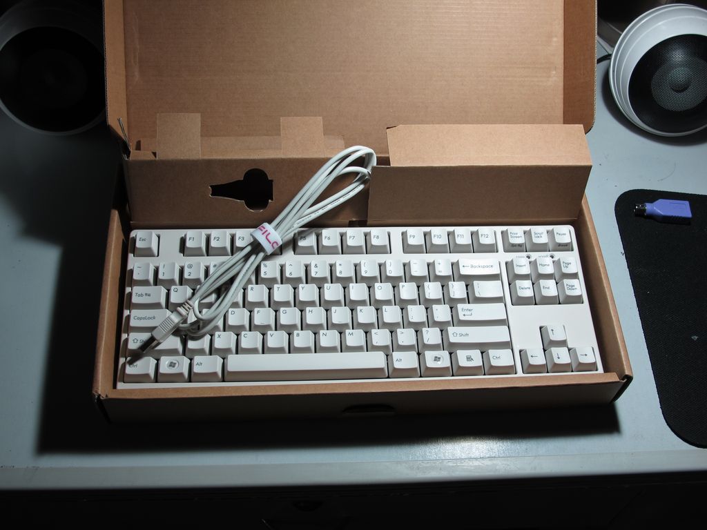 �ڶ��ѻ�е���֡���filco 80%�ײ裬���л�ɫPP~