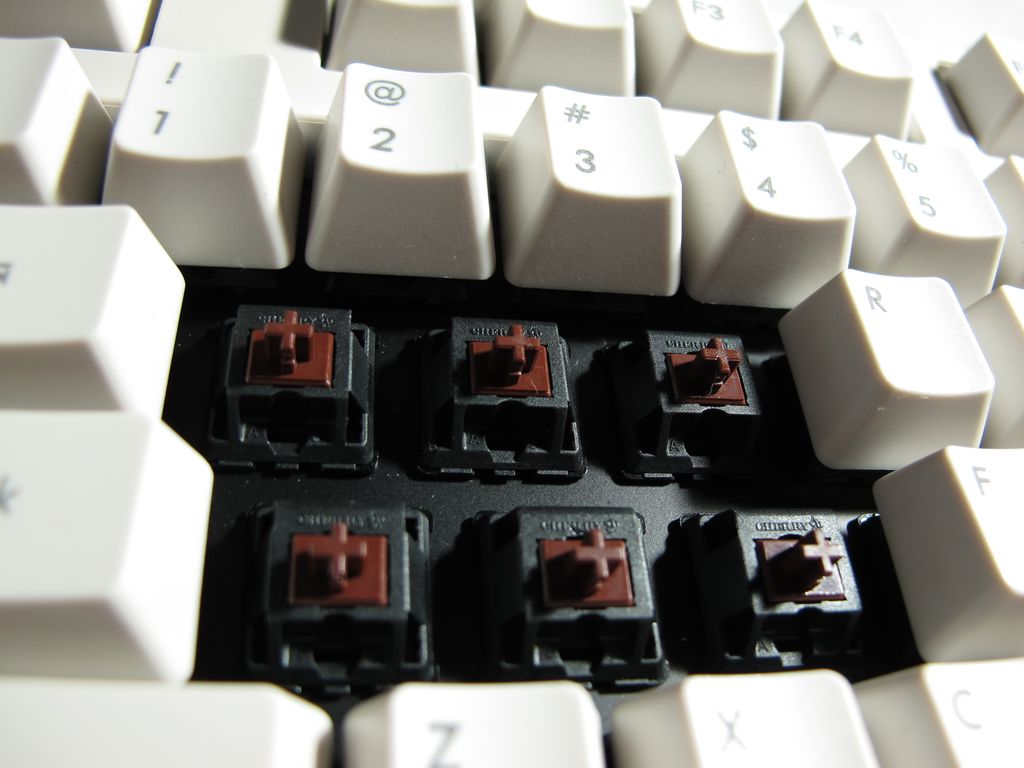 �ڶ��ѻ�е���֡���filco 80%�ײ裬���л�ɫPP~