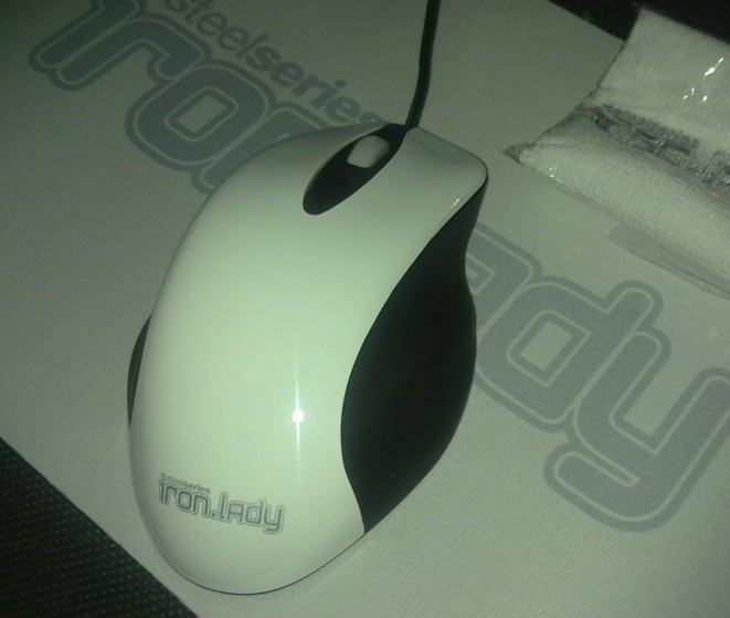 �����iron.lady��ɫ����� 300�Ե�YD����