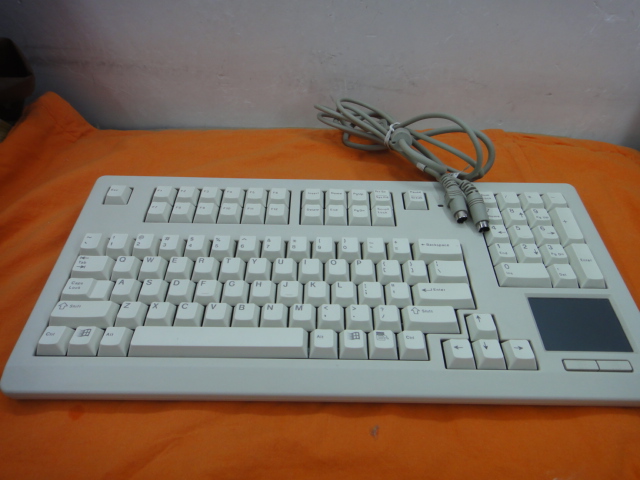 ��Ĥ��Cherryӣ�� G80-11900 ˭����