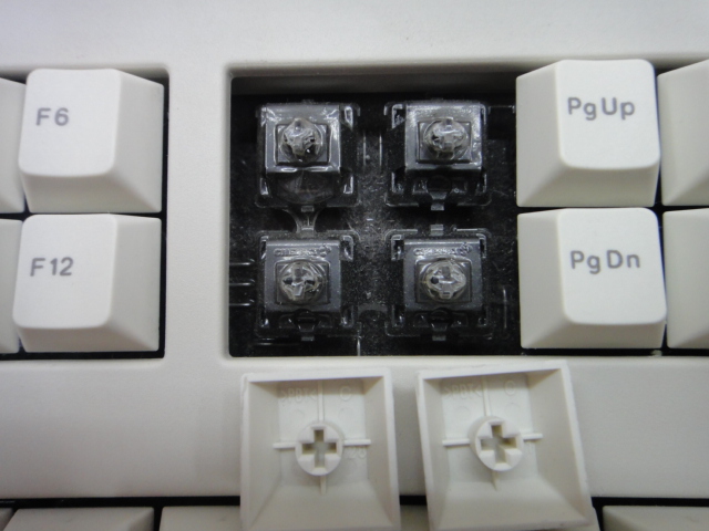��Ĥ��Cherryӣ�� G80-11900 ˭����