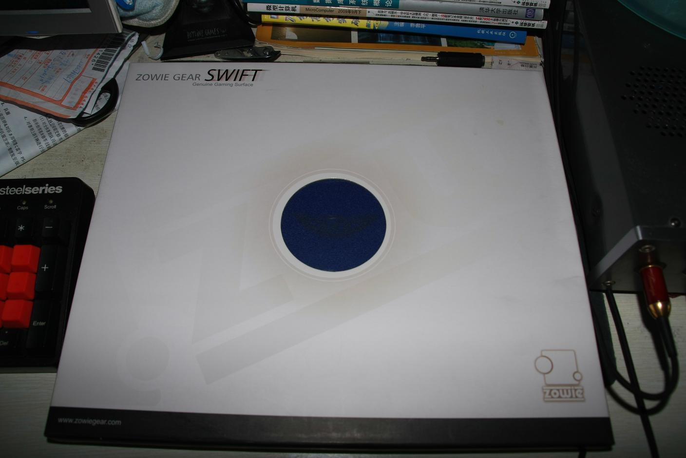 ��������QPAD��׼�Ǻ�ZOWIE Swift��ɫ