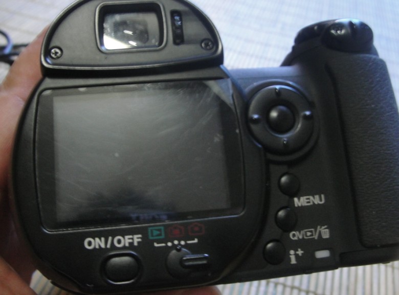 ��ɫV2������װ700����