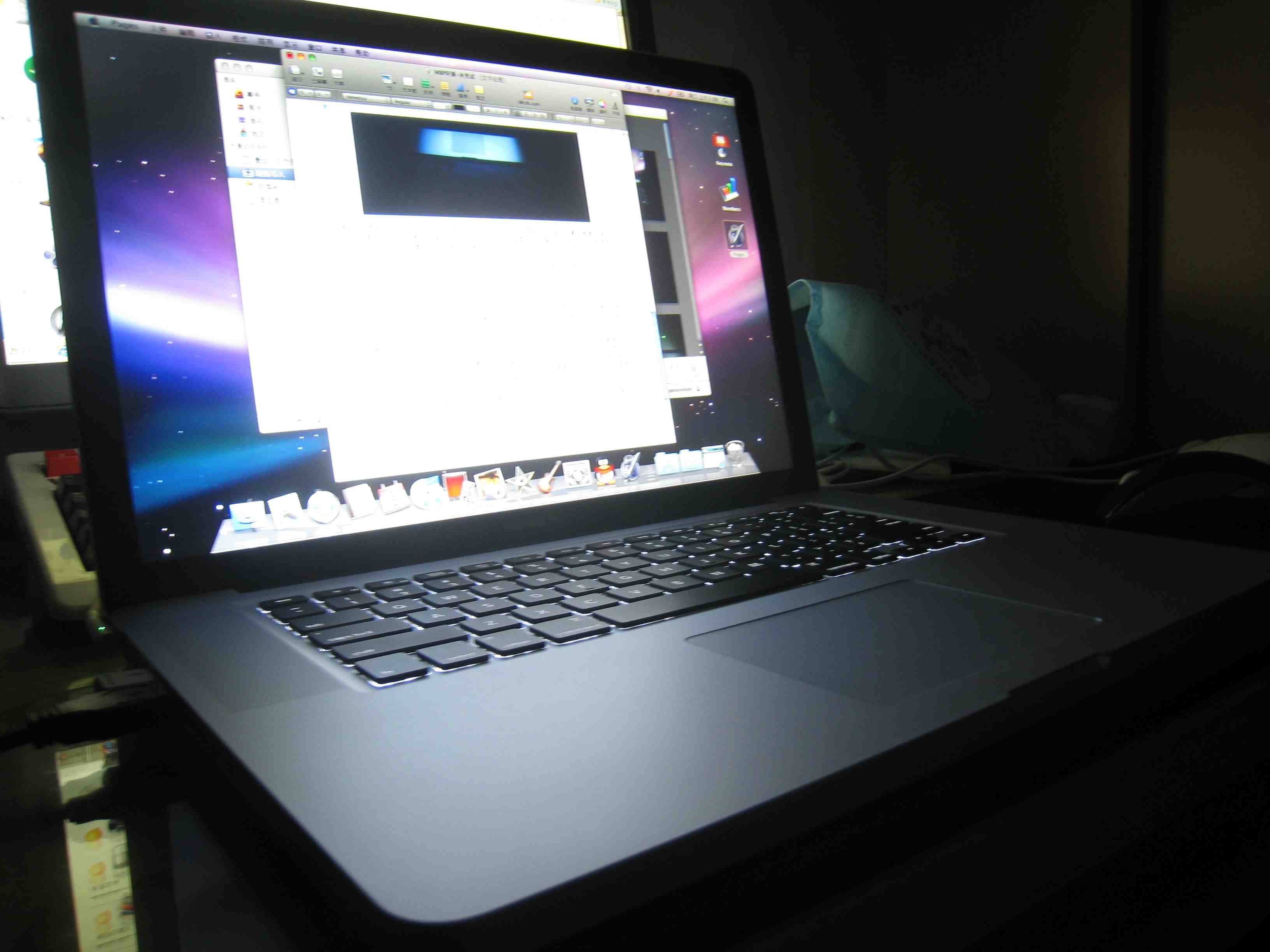 MacBook Pro MC373 ֲ