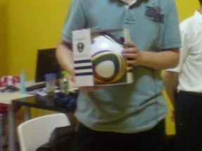 ת��һ���ȿ����е����籭������������ͬ�졣