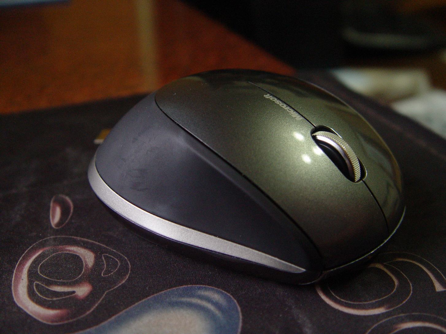 ���ѳ� ��л��λ�� ��΢��������Ӱʬ��һ��