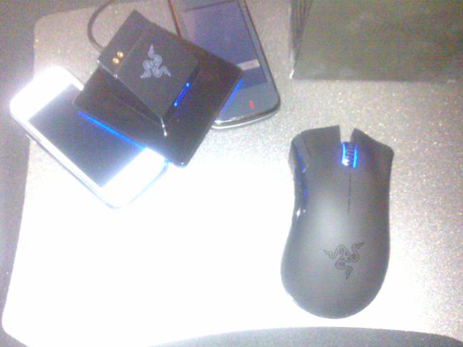 ����  �����۾���