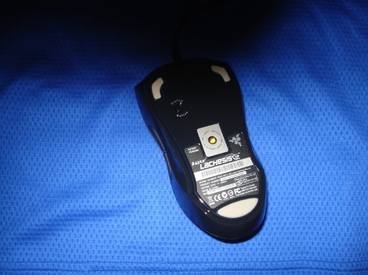 �ѳ�  �׾޸� ��ɫ�л���˵ȫ