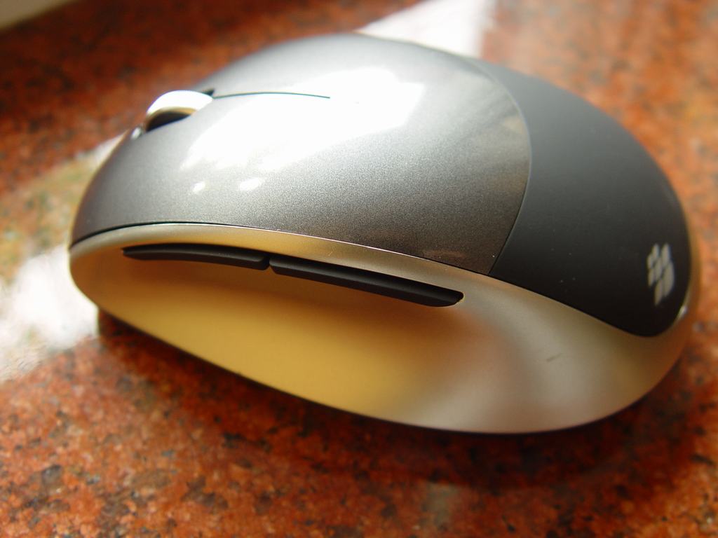 ��΢��ԽҰ����Ӱ���