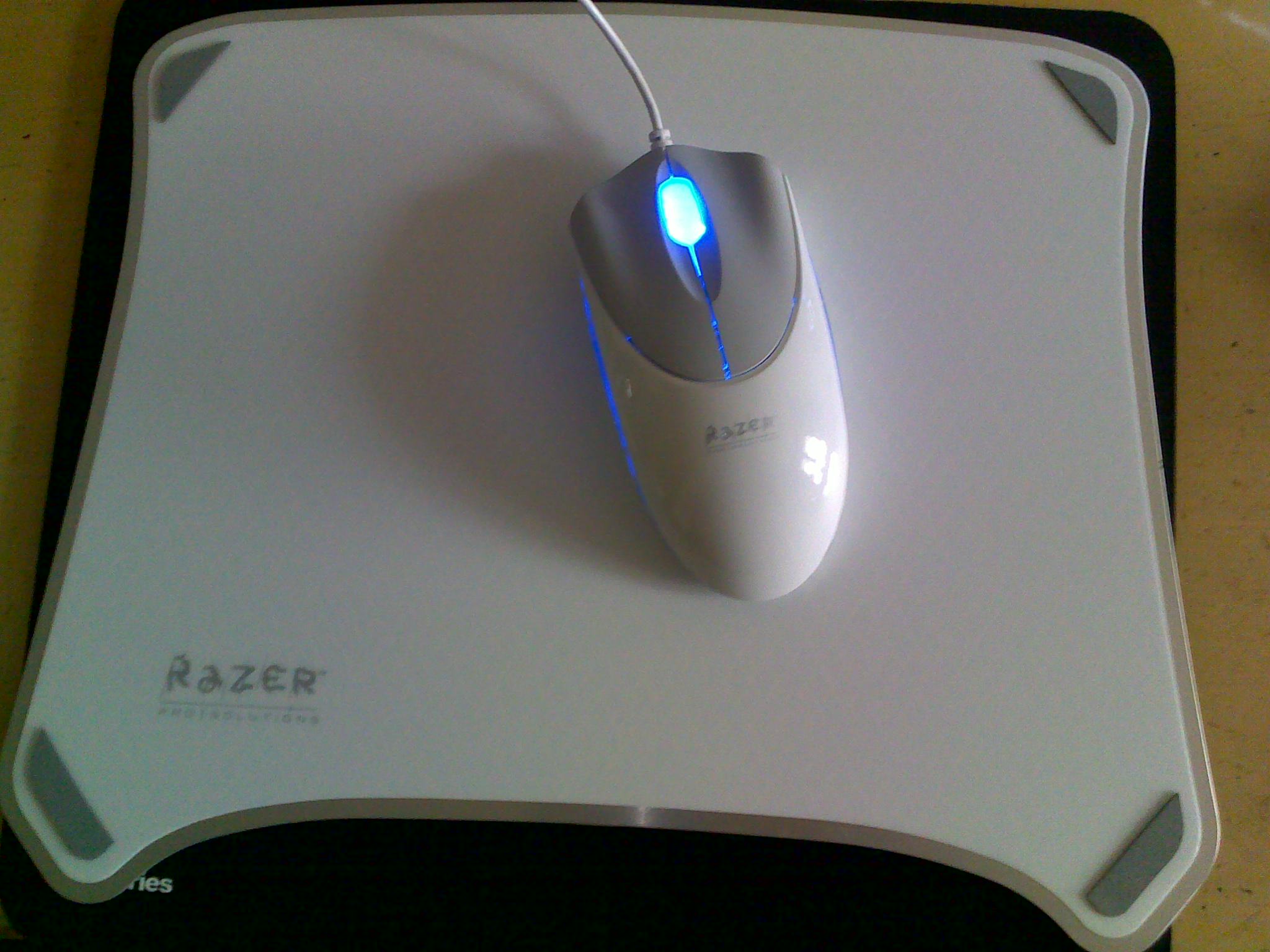 razer proPad �������ô��?