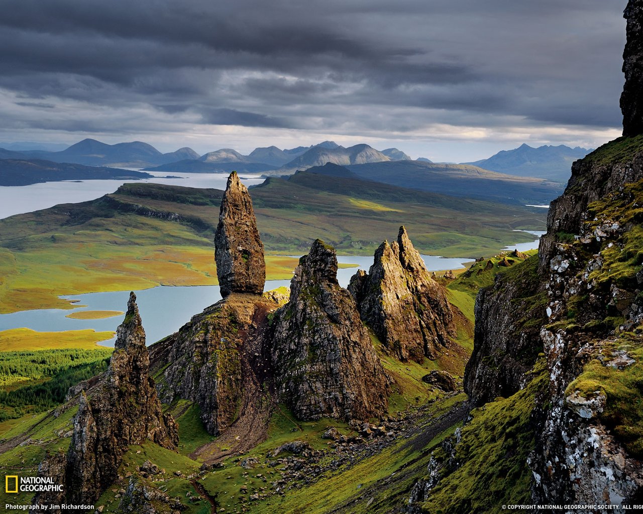 basalt pinnacles.jpg