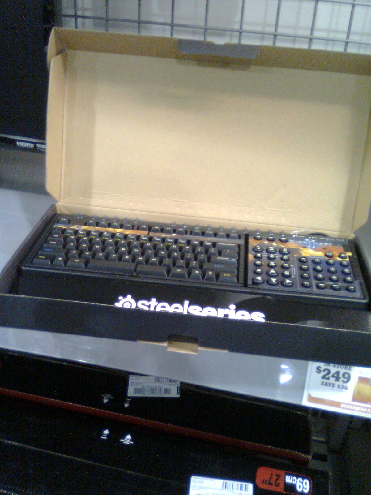 ���� steelseries �²�Ʒ �Ǽ����Լ���(���ж�ͼ)