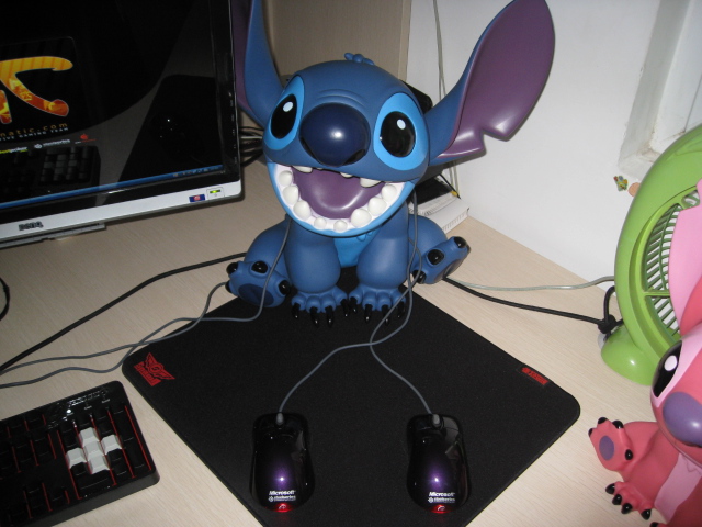��һ����IO1.1,��һ���ɰ����߼�,ŮŮ���