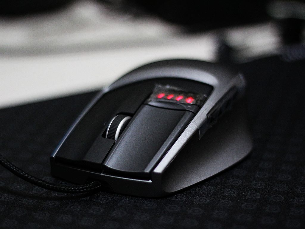����G9X