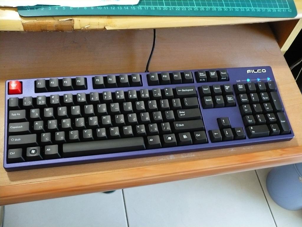 FILCO������ɫ�籩---2010 MAJESTOUCH AI