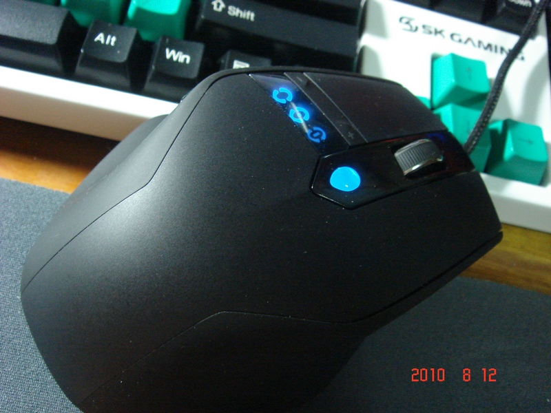 ������������꣬ALIENWARE TactX��������288����~�Ͼ��潻��ȡ260~�������С�