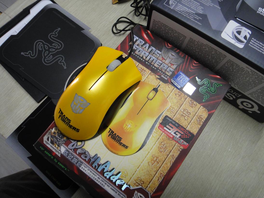 �人����300�������ߣ���Ʒ䣩9���µ�ʬ�壨�潻���н飬�Ա������ɣ�