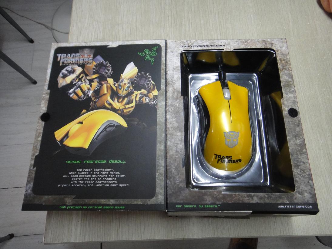 �人����300�������ߣ���Ʒ䣩9���µ�ʬ�壨�潻���н飬�Ա������ɣ�