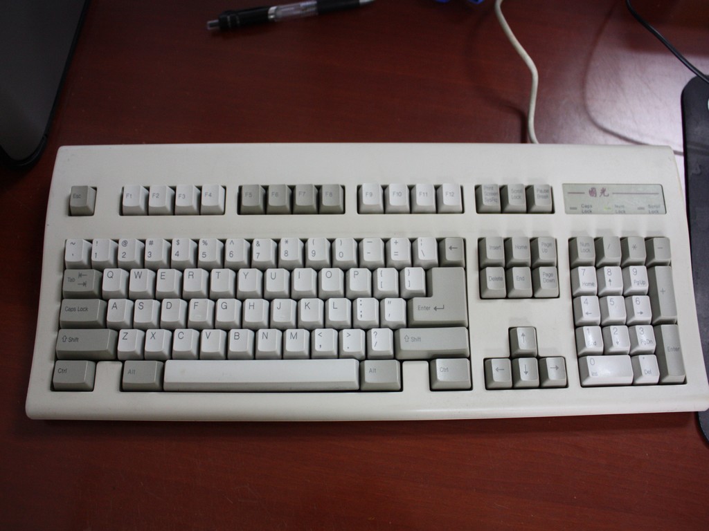 110�����������ᣬ���и�DELL��꣬�ټӸ�����WIN7