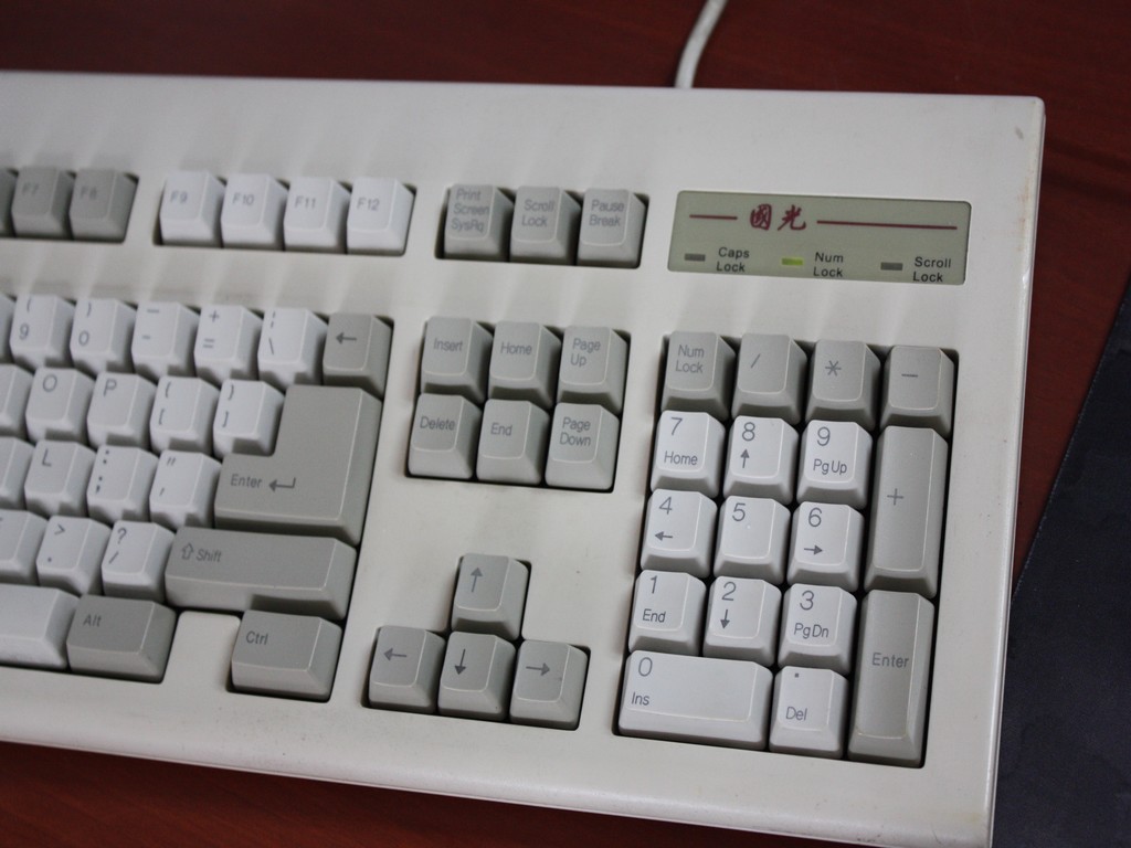 110�����������ᣬ���и�DELL��꣬�ټӸ�����WIN7