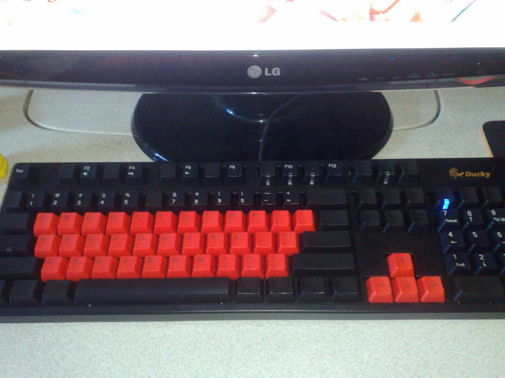 �����ۡ�������TactX���̣�������ɣ� DUCKY104�裨������ɣ�