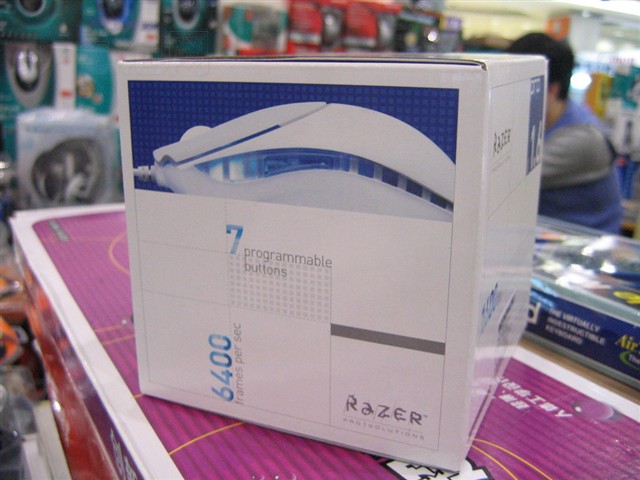 000129845.jpg