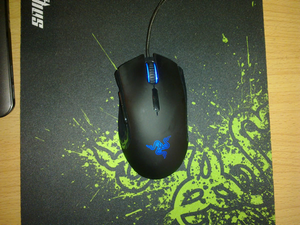 ����RAZER��������9.8���£��ǳ�����