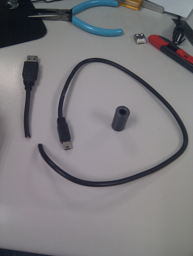�е�Dʹ����װPLU3000�޳������2��usb��