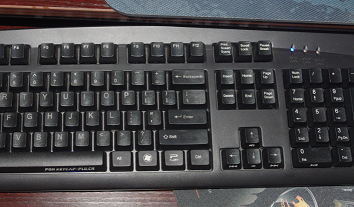 PLU2000��ý������е�籩�����������ۣ��ֽ�10�鿩��