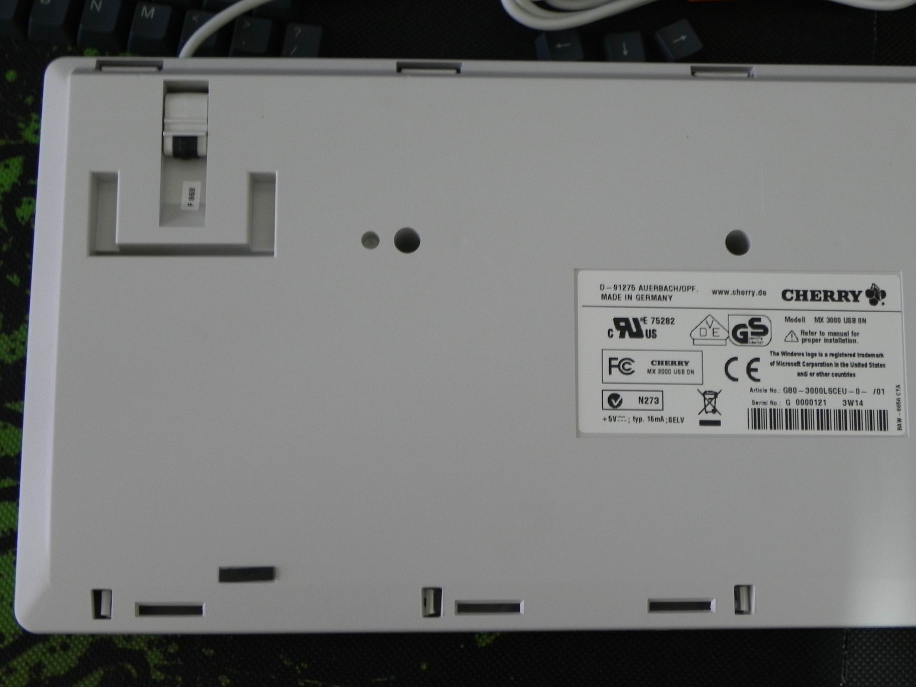 [����] ���¿�����95�� G80 3000 ���� ��ɫ��ñ