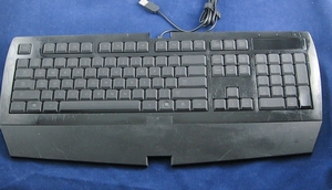 ��Ʒ�����֣� �ڸ��������128Ԫ �����У���ý�崥��������