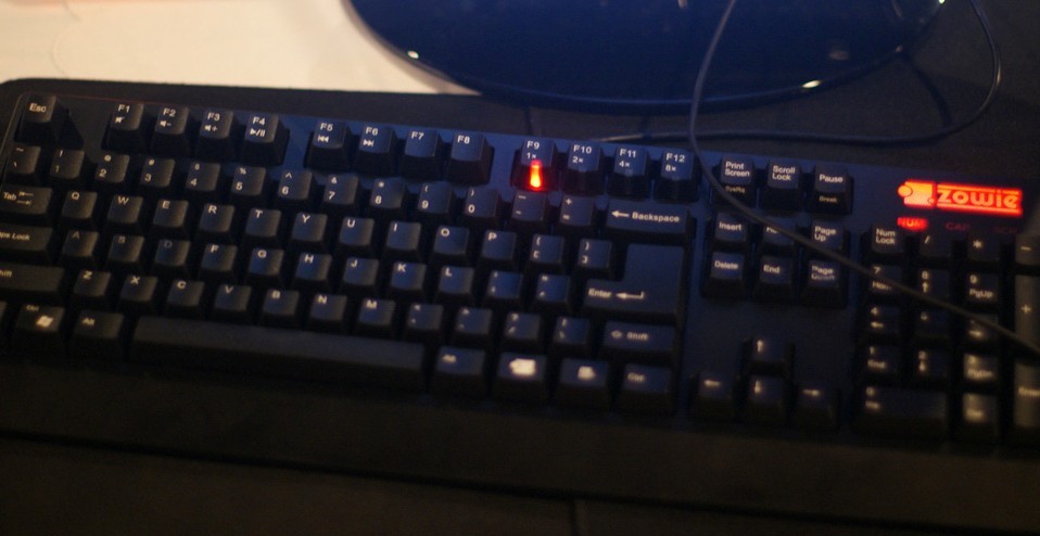 ZOWIE ǱĤģǻеģǸһֻƵģ