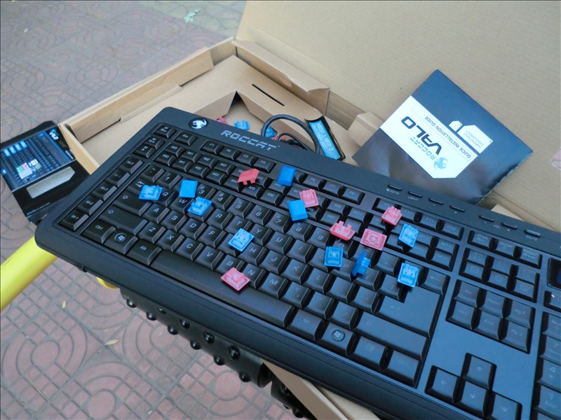 ؿζ 19P ˸Roccat VALOͼ