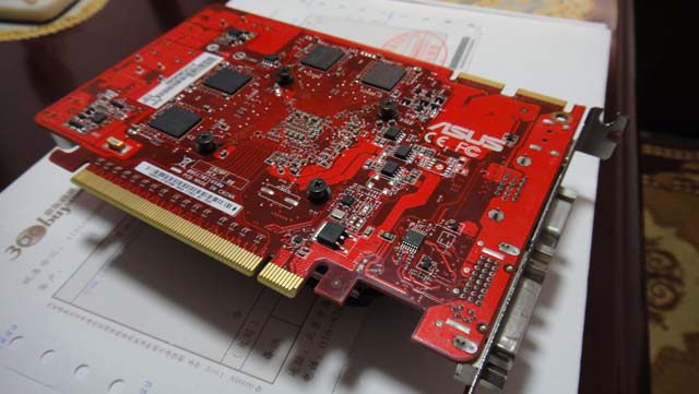 ת��1�黪˶EAH5670�Կ�1G�Դ�DDR5���л�����Ʊ����3�꣩