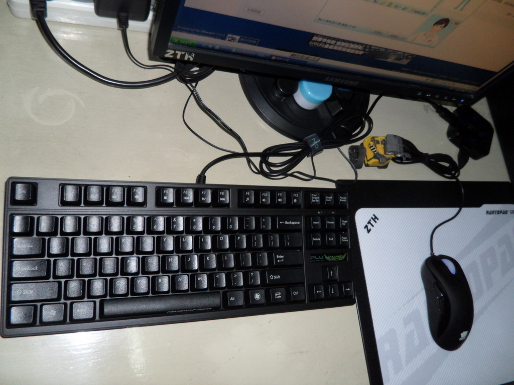 ��ҹ�е��ܳ� ROCCAT KOVA С��