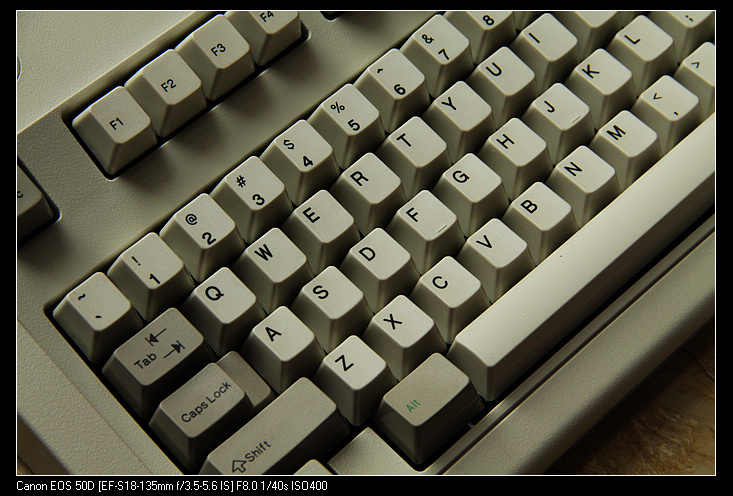 ԭ��ibm������������Ĵ��ּ��̣���һ�¸�������ibm model m