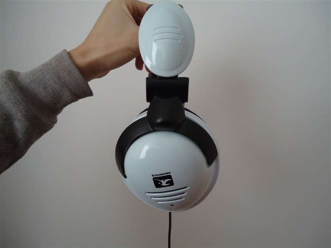 �Ͼ��������� MOUZ 5HV2