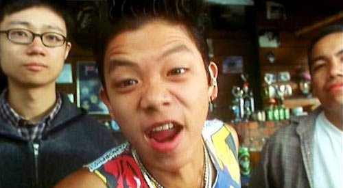 *�ݢ�*        һ��һ�������Դ�������