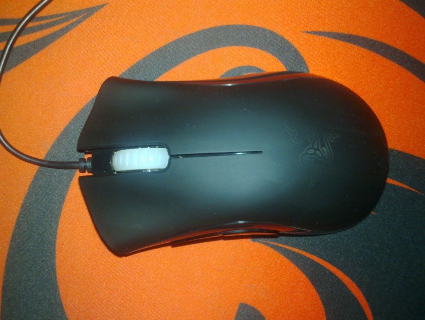 �Դ������ɫKINZU��װ MAC���� QCK��»���ѳ����Q�ˡ�