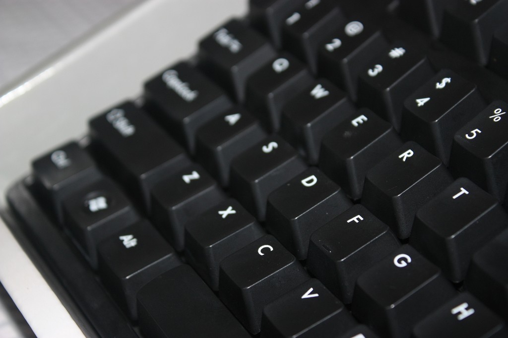 ���ۼ۸�filco��ꡣ�����ںڣ�Ϊʲô�����ۣ���Ϊ����������~~���⹻���˰�!