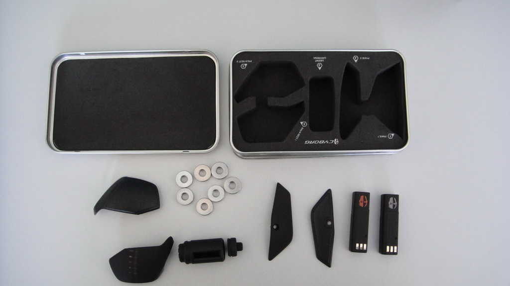 ���ֱ��ν��Cyborg R.A.T 9 ��꣬��ͼ��̸̸�����ʹ�ø���~~~~