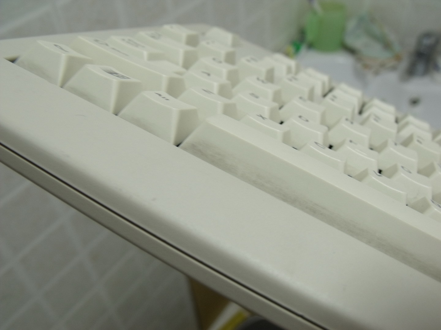 �Ա�������᣺�氮�˷ѣ�Զ��������