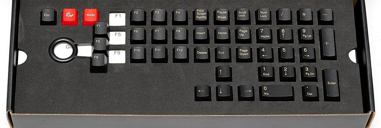 DUCKY 104��PBT�����ñ����   KBC 37���ʺ�����