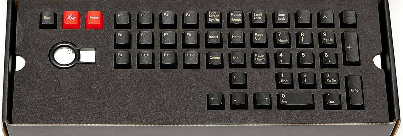 DUCKY 104��PBT�����ñ����   KBC 37���ʺ�����