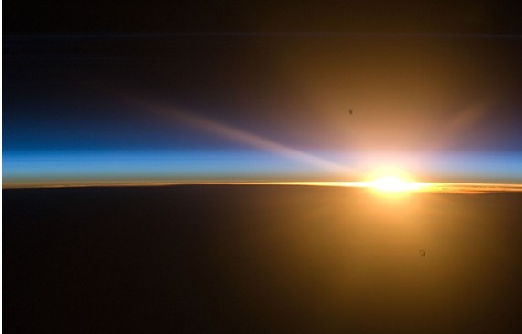 ��һ��  1600*1200�ĵ��Ա�ֽ