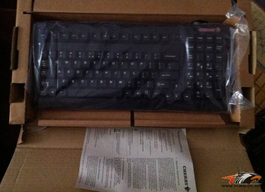 �Ϻ���cherryG80-1865˫ɫ����+΢��ս����SideWinder