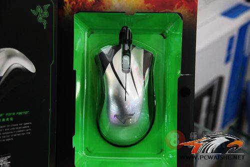 �ر��޶���Razer��Խ���߰���������