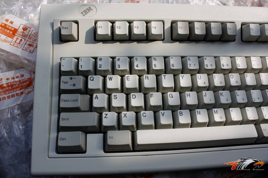 [����] һ��Ѷ��� ȫ�Ǽ��� ACER 6311.. IBM 80%....�ͼ� ���Ա�