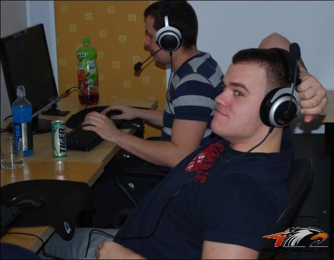 NEOȷʵ����kinzu.